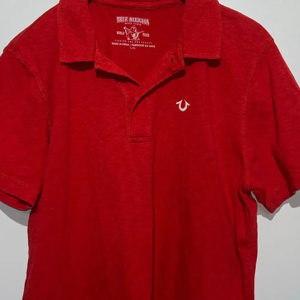 True Religion Men's Red Collared Two Button Short Sleeve Polo Shirt‎ Large